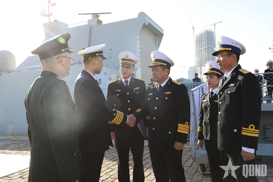 Frigate 015-Tran Hung Dao embarks on goodwill visit to China